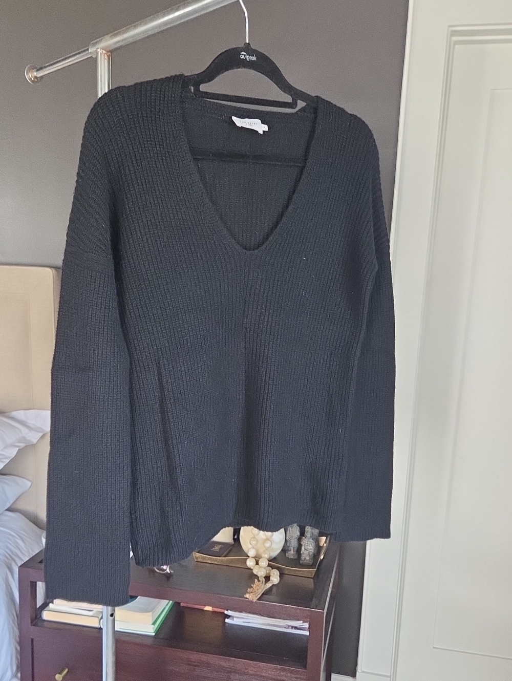 The Reset R Label Wool Cashmere V-Neck Sweater - S